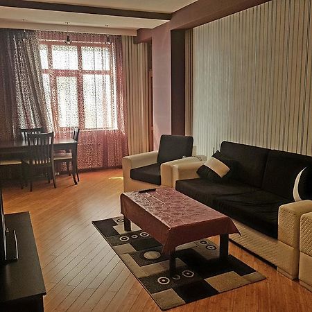 Apartment On Mirqasimov St.29 Baku Eksteriør billede